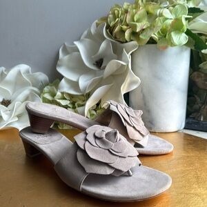 Stuart Weitzman Floral Thong Heeled Sandals in Taupe Suede
